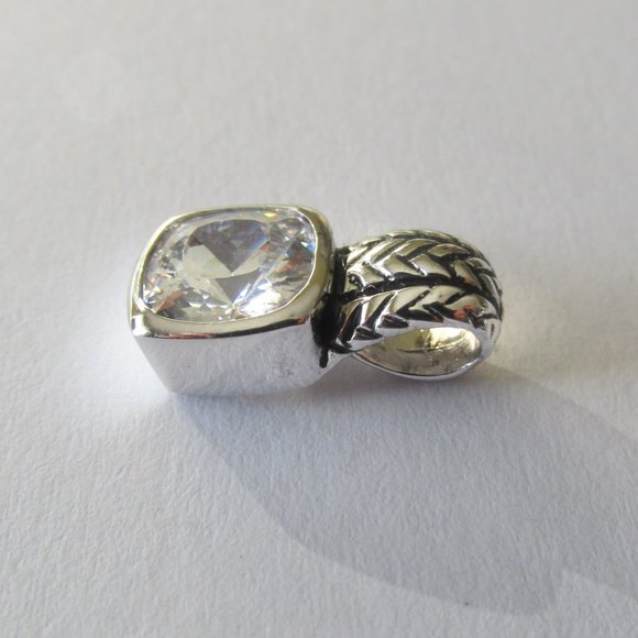Natural Clear Quartz Cushion Pendant Sterling Silver - Picture 4 of 5